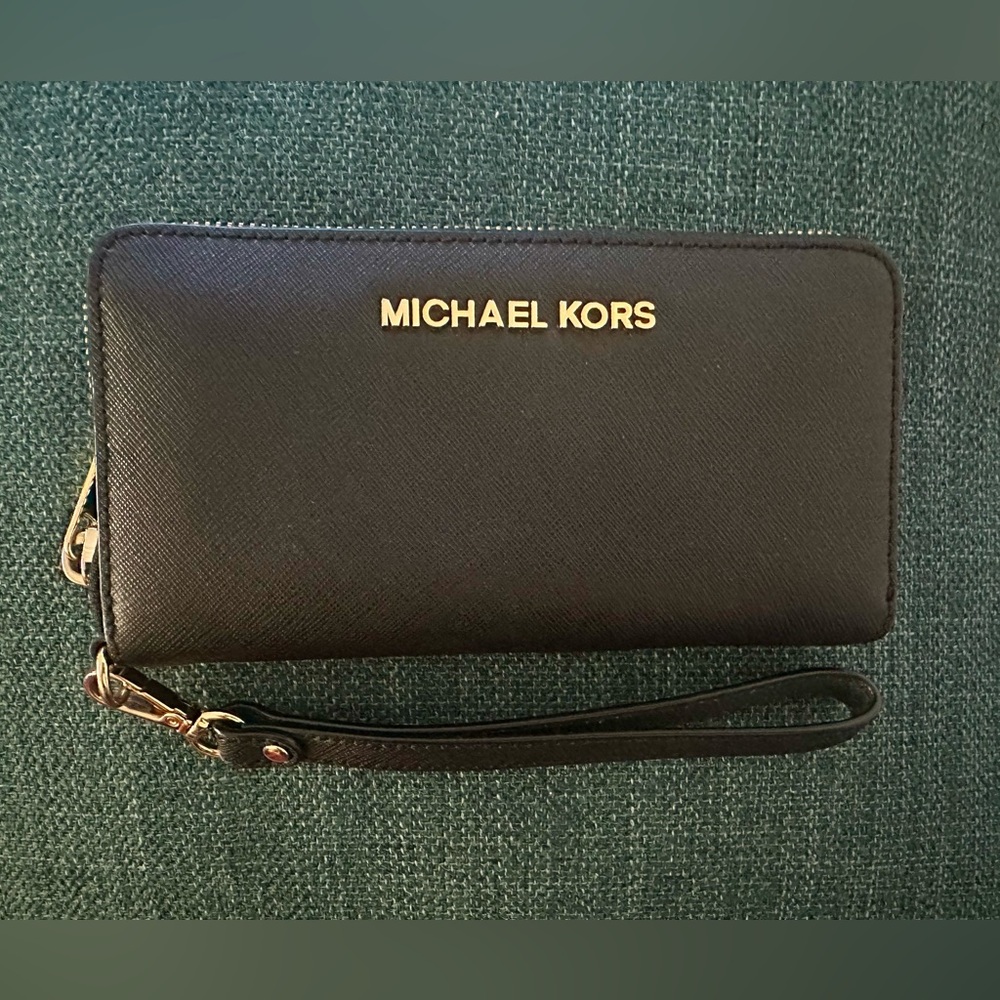 Like NEW Michael Kors Black Wallet with Wristlet Strap